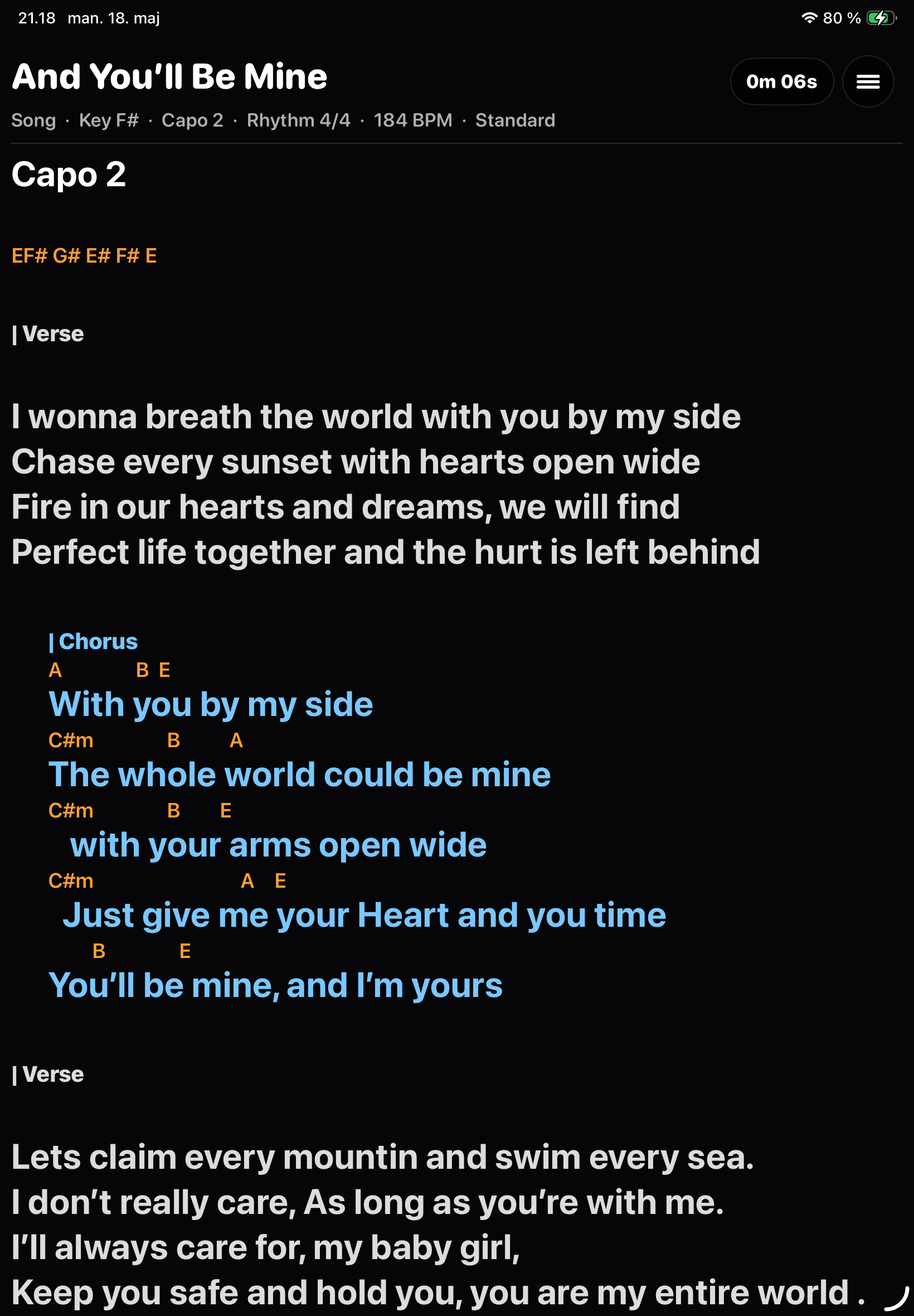 MusicBook Pro performance mode with readable live lyrics and chords